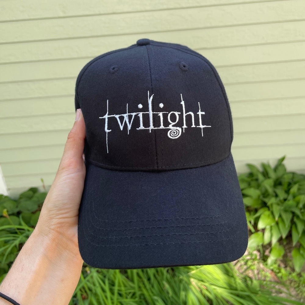 Twilight Original Promo Hat from the 2008 Premiere. Rare baseballcap collectible